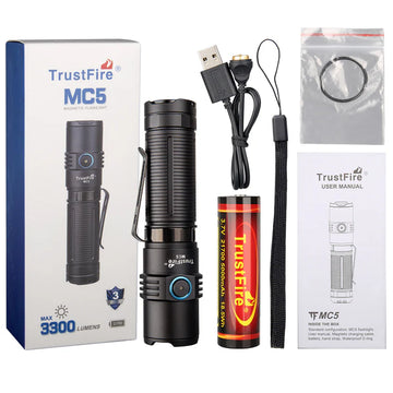 LED Flashlight 3300 Lumens