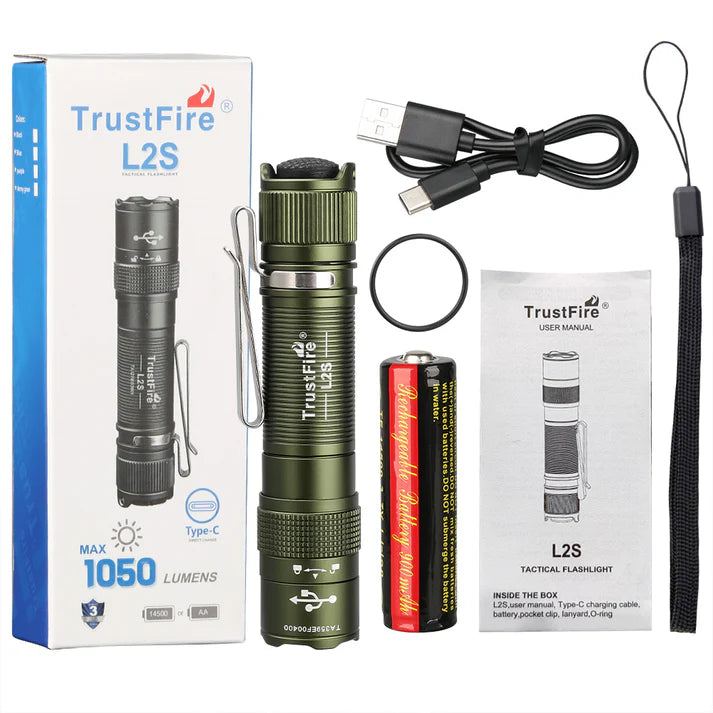 Tactical Flashlight 1050 Lumens