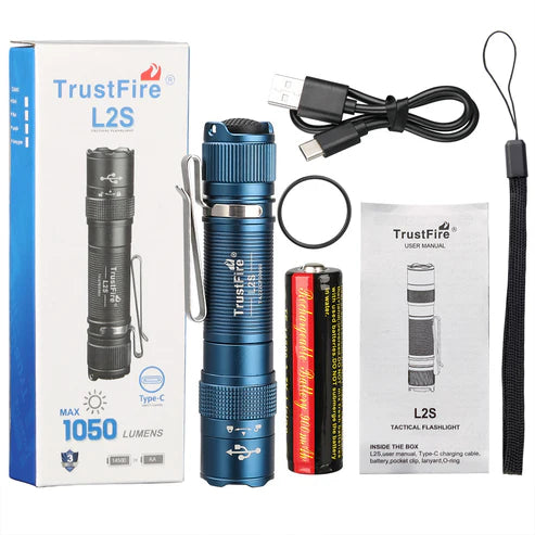 Tactical Flashlight 1050 Lumens